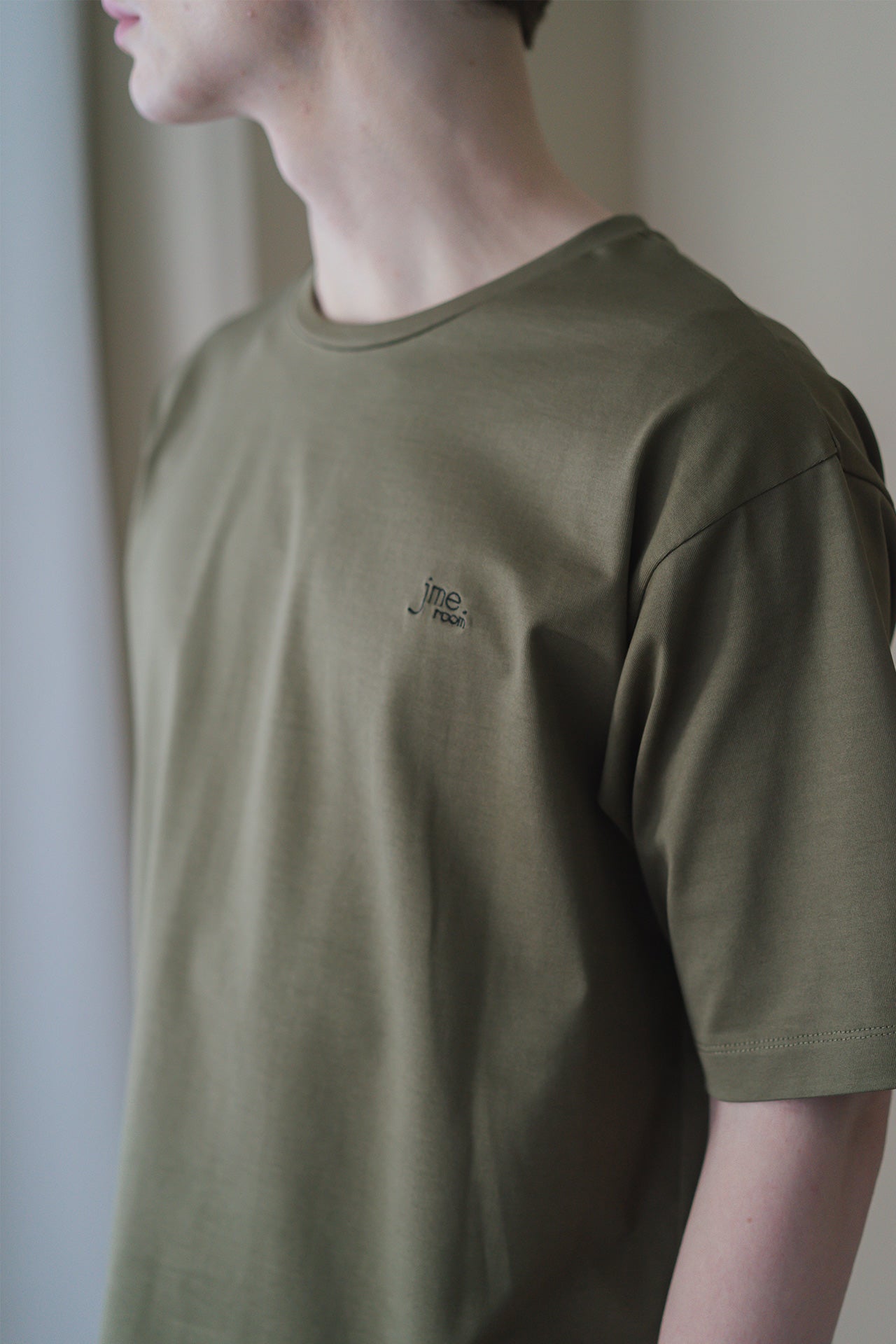 BASIC LOGO TEE[KHAKI]