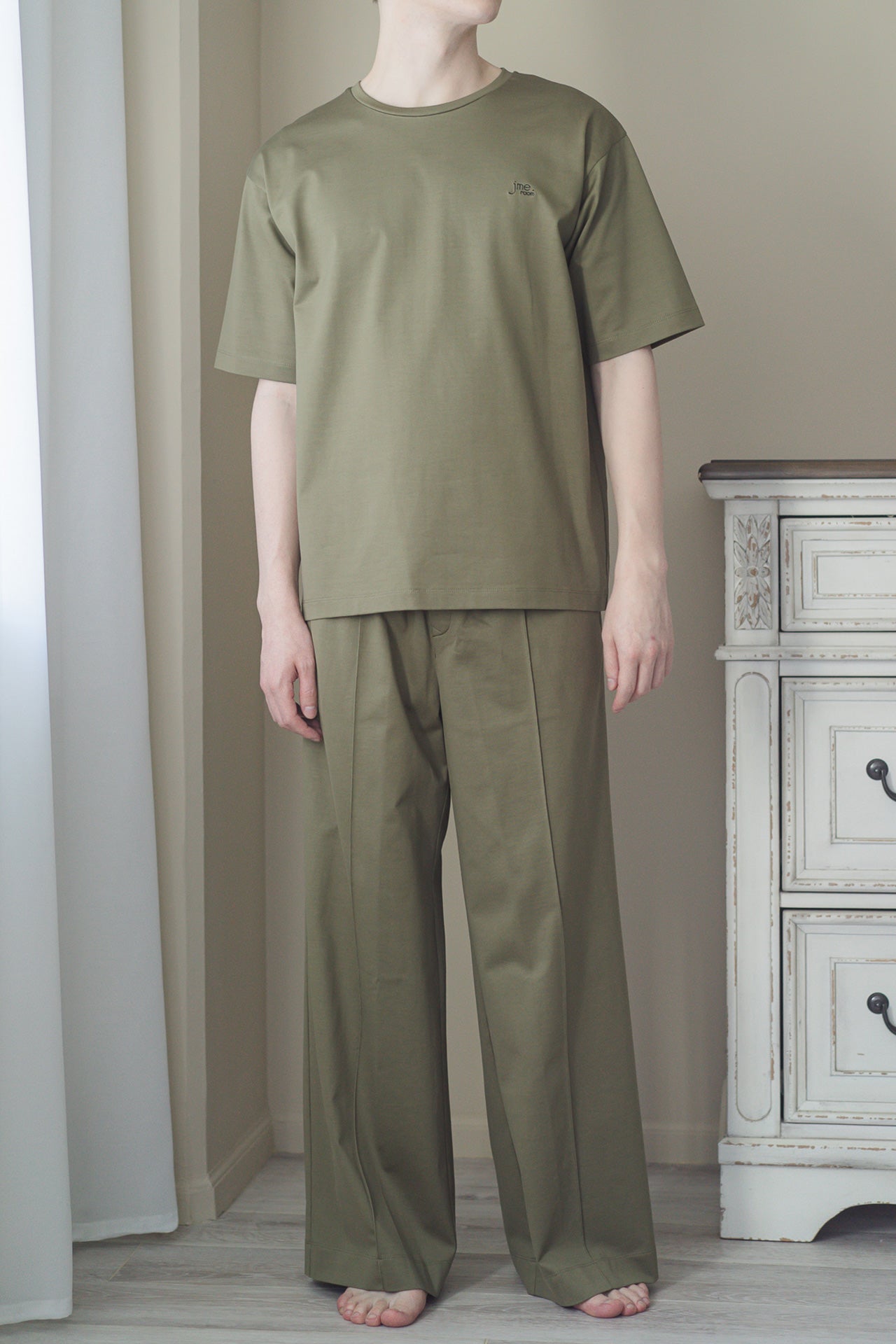 PIN TUCK WIDE PANTS[KHAKI]